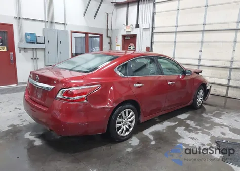 2015 Nissan Altima 2.5/2.5 S/2.5 Sl/2.5 Sv из США, поврежденный, VIN 1N4AL3AP0FC281349
